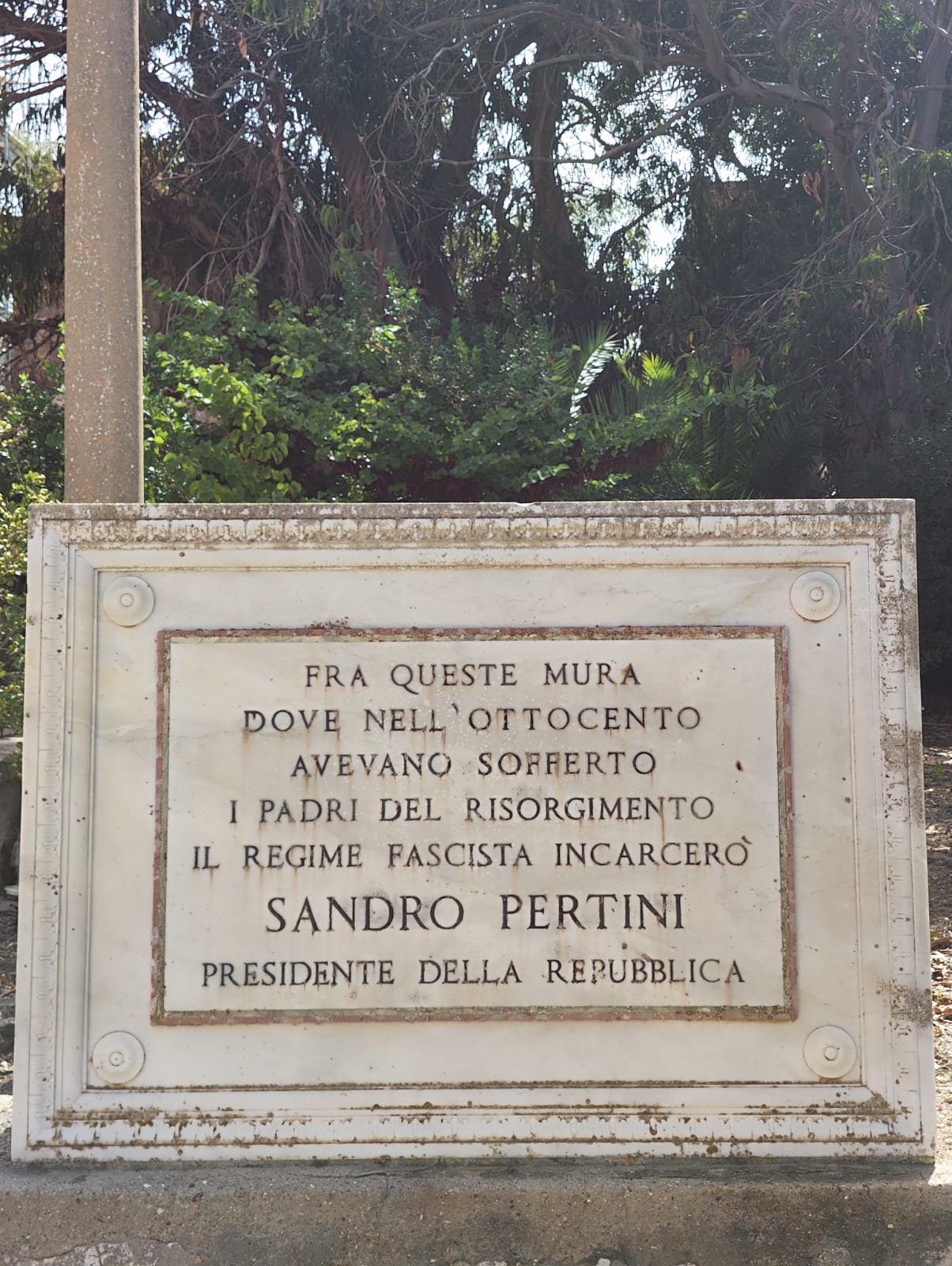 In_ricordo_di_Sandro_Pertini.jpeg